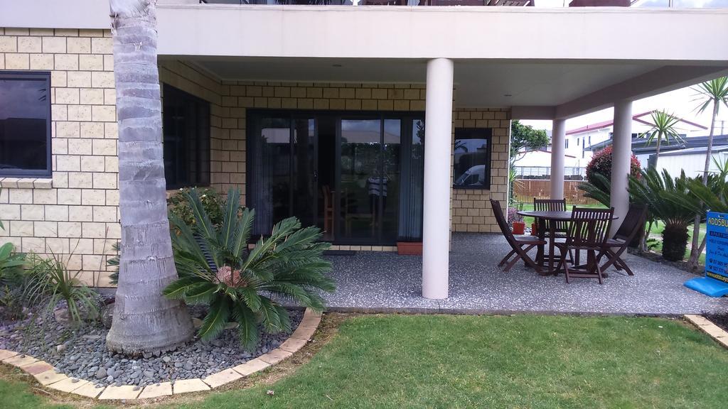 Addsbury House Apartment Whangamata Bagian luar foto