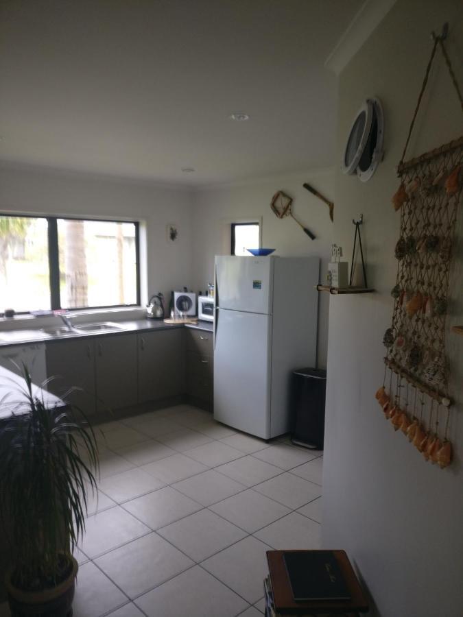 Addsbury House Apartment Whangamata Bagian luar foto